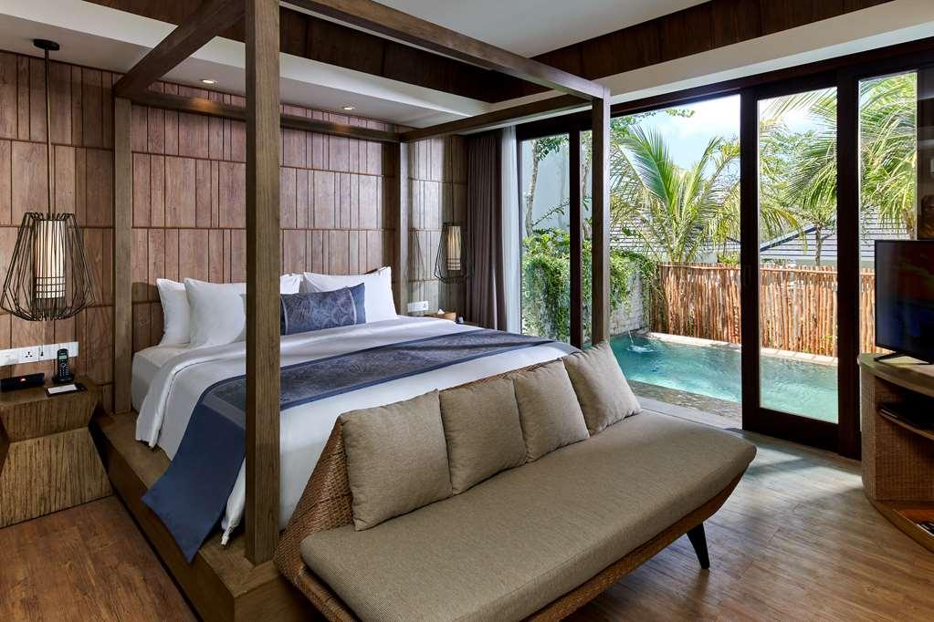 Cross Bali Breakers Hotel Jimbaran  Room photo